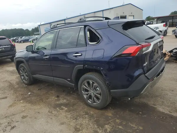 JTMD6RFV4SJ065972 2025 TOYOTA RAV 4 - Image 2
