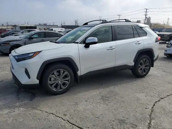 JTMD6RFV4SJ072050 2025 TOYOTA RAV 4 - Image 1