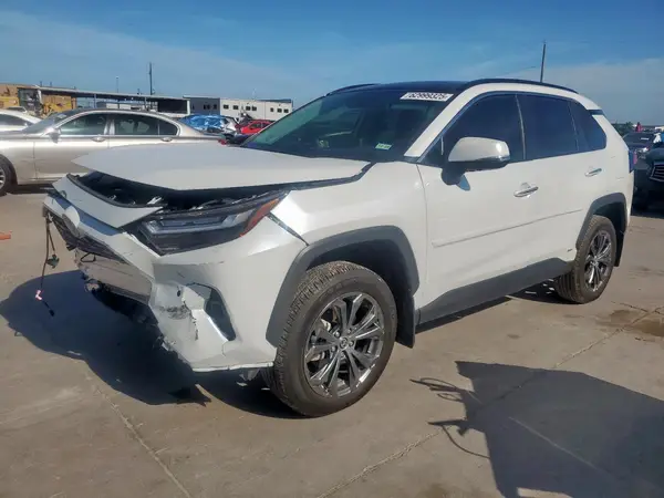 JTMD6RFV6RJ063425 2024 TOYOTA RAV 4 - Image 1