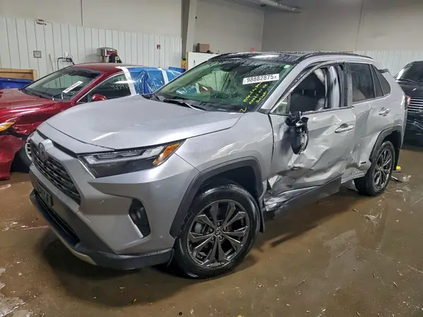 JTMD6RFV7ND055214 2022 TOYOTA RAV 4 - Image 1