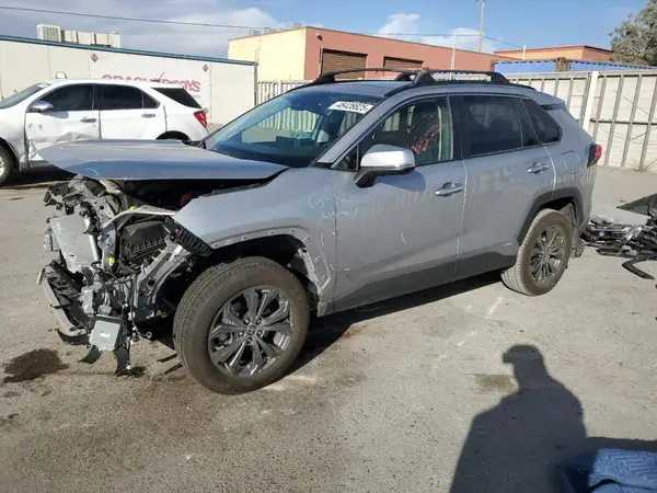 JTMD6RFV7ND060817 2022 TOYOTA RAV 4 - Image 1