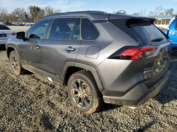 JTMD6RFV7RD138762 2024 TOYOTA RAV 4 - Image 2