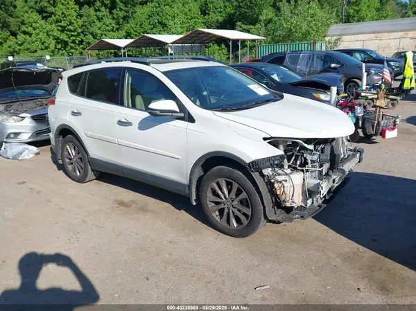 JTMDFREV0HJ121142 2017 TOYOTA RAV 4 - Image 1