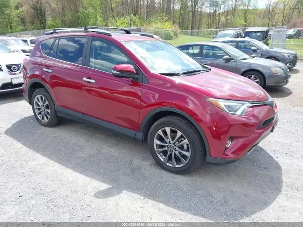 JTMDFREV0JD240717 2018 TOYOTA RAV 4 - Image 1