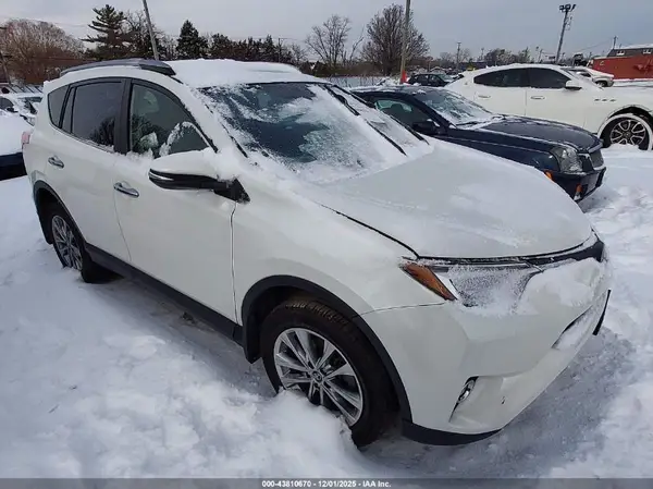 JTMDFREV0JJ218315 2018 TOYOTA RAV 4 - Image 1