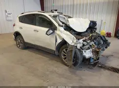 JTMDFREV1HD200625 2017 TOYOTA RAV 4