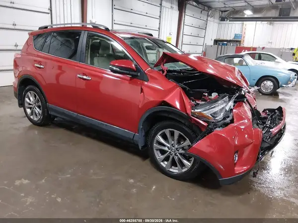 JTMDFREV1HJ138256 2017 TOYOTA RAV 4 - Image 1