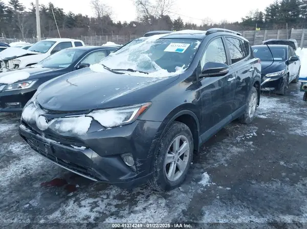 JTMDFREV1HJ165053 2017 TOYOTA RAV 4 - Image 2