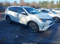 JTMDFREV1JJ223278 2018 TOYOTA RAV 4