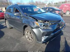 JTMDFREV2JD247507 2018 TOYOTA RAV 4