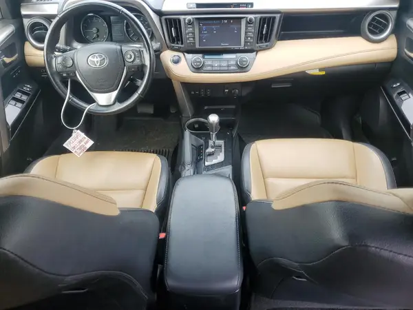 JTMDFREV2JD256322 2018 TOYOTA RAV 4 - Image 8