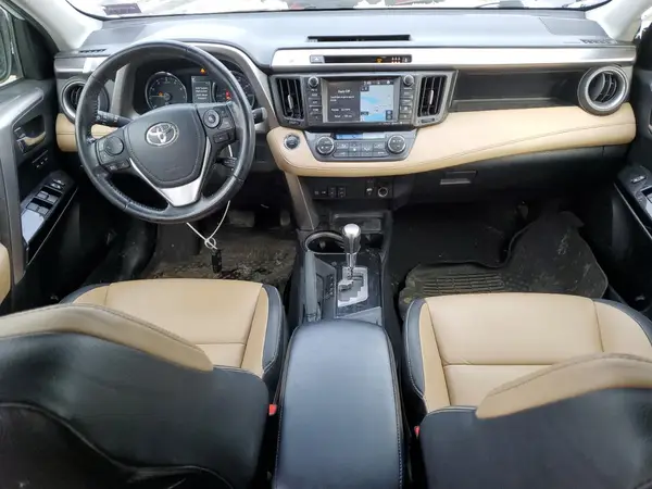 JTMDFREV3JJ183849 2018 TOYOTA RAV 4 - Image 8