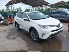 JTMDFREV3JJ260980 2018 TOYOTA RAV 4