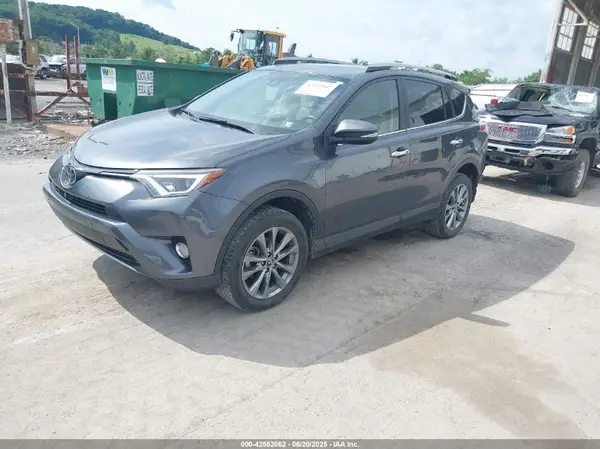 JTMDFREV4HD207486 2017 TOYOTA RAV 4 - Image 2