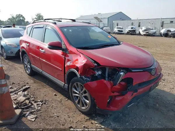 JTMDFREV4HJ124061 2017 TOYOTA RAV 4 - Image 1