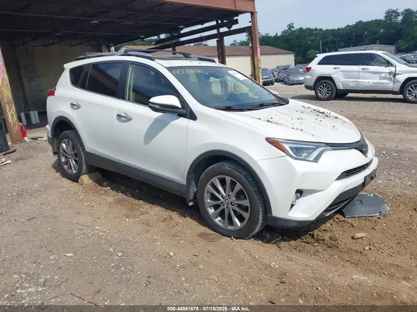 JTMDFREV4HJ711926 2017 TOYOTA RAV 4 - Image 1