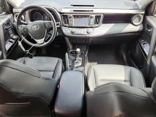 JTMDFREV4JD235973 2018 TOYOTA RAV 4 - Image 8