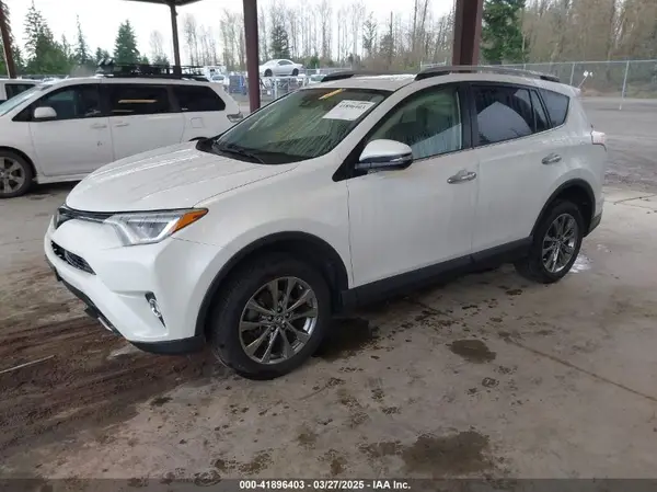 JTMDFREV4JJ235019 2018 TOYOTA RAV 4 - Image 2