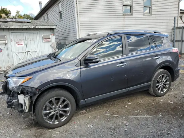 JTMDFREV5JJ175848 2018 TOYOTA RAV 4 - Image 1
