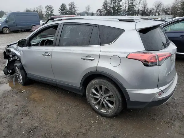 JTMDFREV5JJ233862 2018 TOYOTA RAV 4 - Image 2