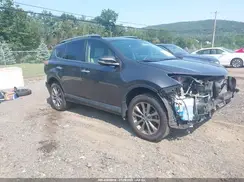 JTMDFREV5JJ258874 2018 TOYOTA RAV 4