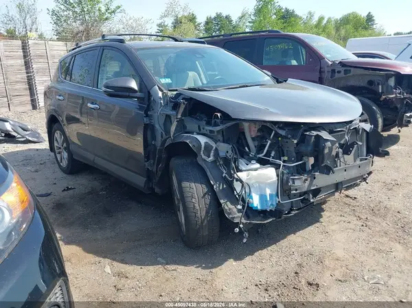 JTMDFREV6GJ076111 2016 TOYOTA RAV 4 - Image 1