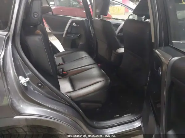 JTMDFREV6GJ080563 2016 TOYOTA RAV 4 - Image 8