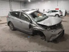JTMDFREV6JD235134 2018 TOYOTA RAV 4