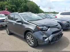 JTMDFREV6JJ730726 2018 TOYOTA RAV 4