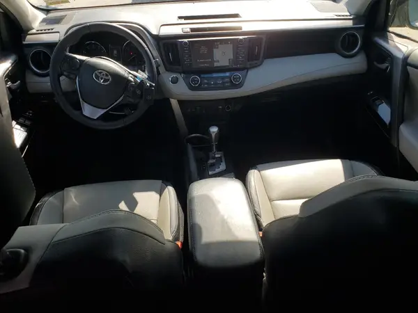 JTMDFREV8GD177701 2016 TOYOTA RAV 4 - Image 8