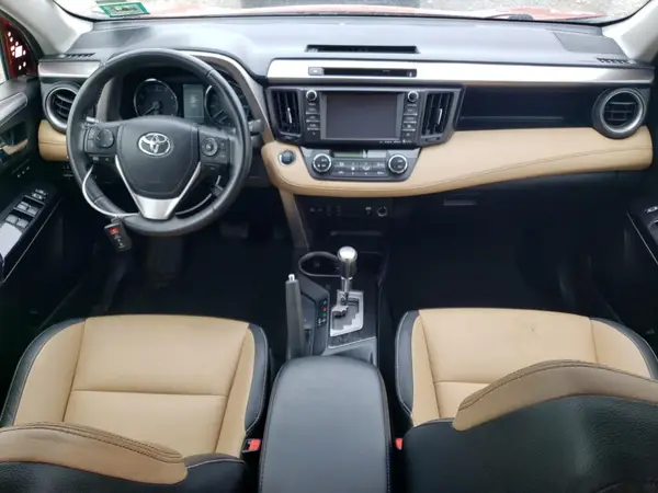 JTMDFREV8GJ093198 2016 TOYOTA RAV 4 - Image 8