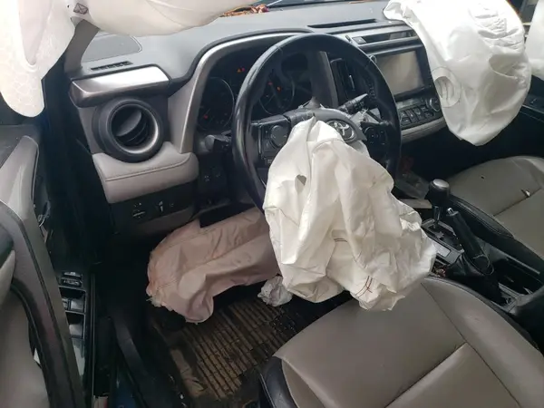 JTMDFREV8JD241131 2018 TOYOTA RAV 4 - Image 8