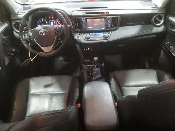 JTMDFREV8JJ223259 2018 TOYOTA RAV 4 - Image 8