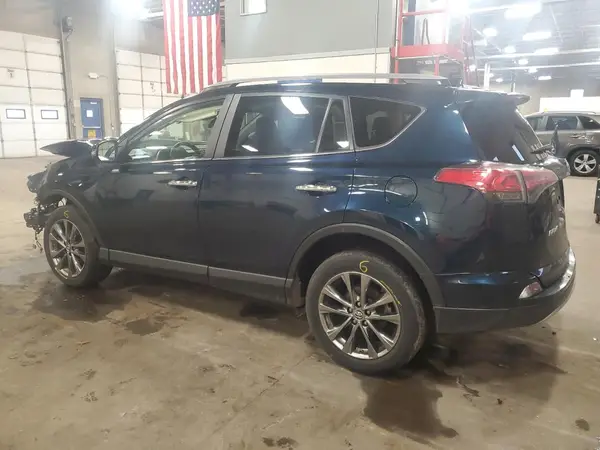 JTMDFREV8JJ237243 2018 TOYOTA RAV 4 - Image 2
