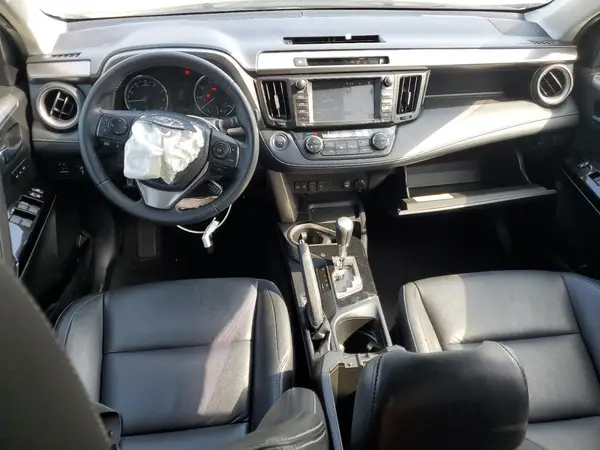 JTMDFREV9GJ066429 2016 TOYOTA RAV 4 - Image 8
