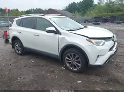 JTMDFREV9HJ143527 2017 TOYOTA RAV 4