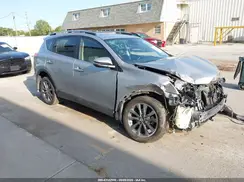 JTMDFREV9JJ213601 2018 TOYOTA RAV 4