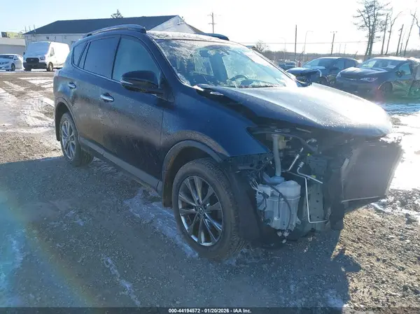 JTMDFREVXHJ138143 2017 TOYOTA RAV 4 - Image 1