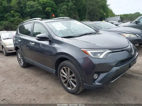 JTMDFREVXHJ163186 2017 TOYOTA RAV 4 - Image 1