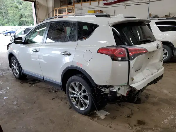 JTMDFREVXJD236979 2018 TOYOTA RAV 4 - Image 2