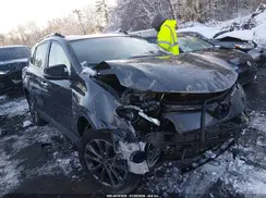 JTMDFREVXJJ209914 2018 TOYOTA RAV 4
