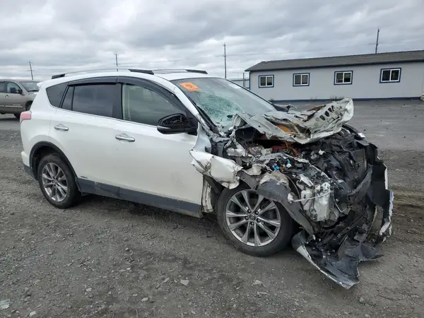 JTMDJREV0GD008464 2016 TOYOTA RAV 4 - Image 1