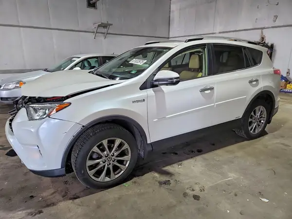 JTMDJREV0GD032103 2016 TOYOTA RAV 4 - Image 1