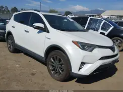 JTMDJREV0JD192652 2018 TOYOTA RAV 4