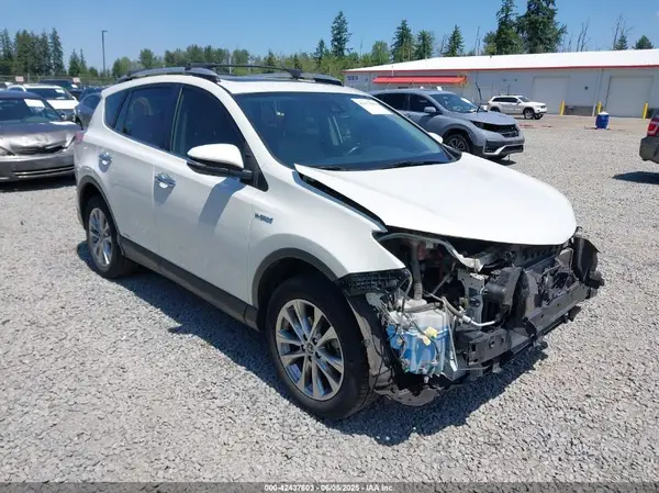 JTMDJREV1GD020574 2016 TOYOTA RAV 4 - Image 1