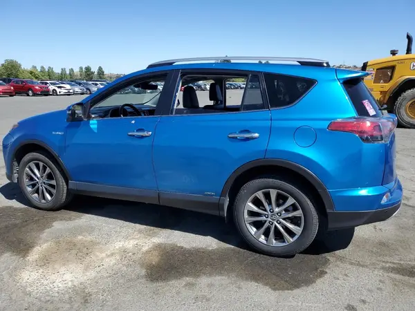 JTMDJREV1JD185371 2018 TOYOTA RAV 4 - Image 2