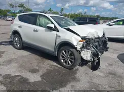 JTMDJREV2HD079313 2017 TOYOTA RAV 4