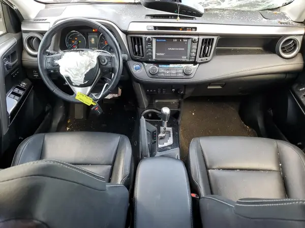 JTMDJREV2HD080980 2017 TOYOTA RAV 4 - Image 8