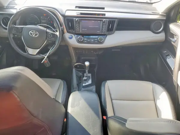 JTMDJREV2HD100726 2017 TOYOTA RAV 4 - Image 8