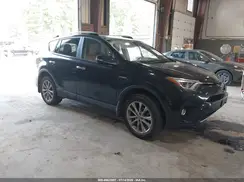 JTMDJREV2HD144709 2017 TOYOTA RAV 4